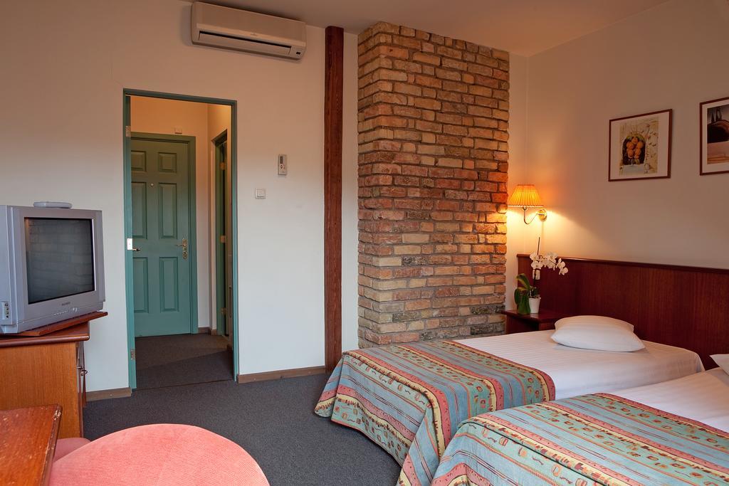 Art Hotel Laine Ρίγα Εξωτερικό φωτογραφία